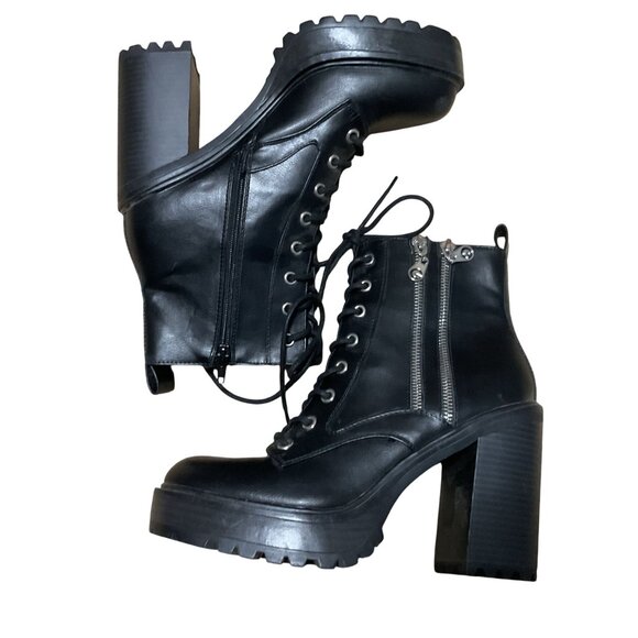 Black Chunky Lace-Up Ankle Boots Sz 9 - 4.5" Heel Guess GBG Goth Emo Style - Picture 7 of 9